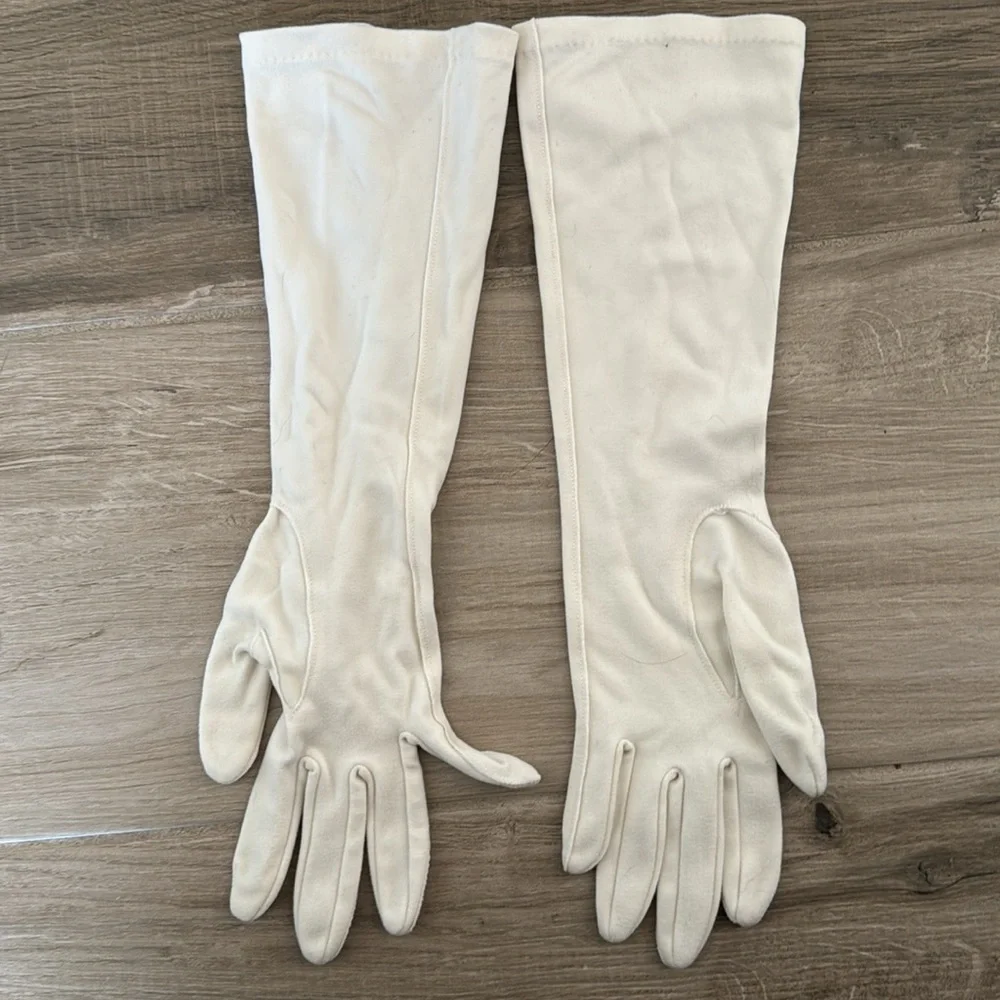 Vintage lot of 3 cotton and nylon gloves